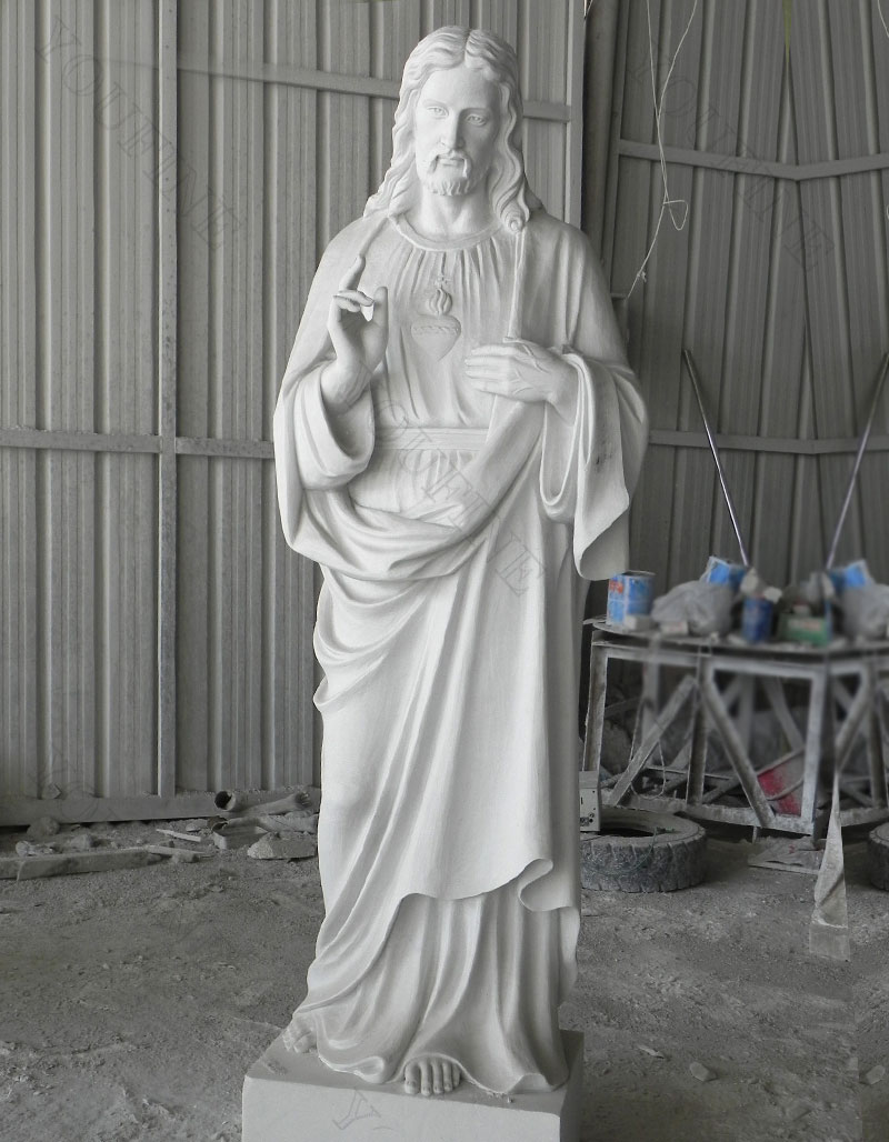 Church decor jesus christ statues details