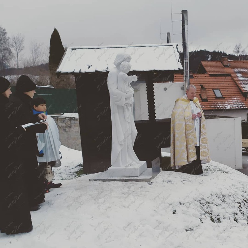 Feedback from an Austrian Father on Church Sculptures